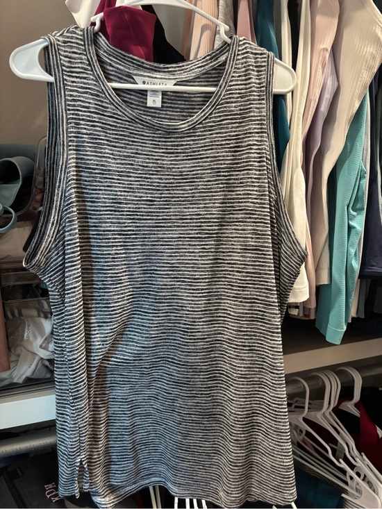 Athleta Tops - Athleta Striped Sleeveless Tank Top - Navy & White